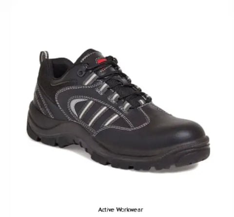 Importance of safety footwear in the workplace