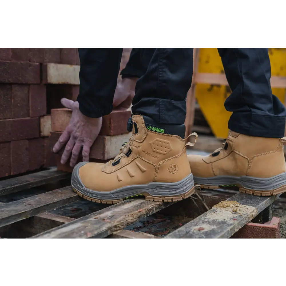 Apache wheat safety boot waterproof fitgo esd