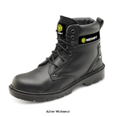 How investing in high-quality safety boots boosts productivity on the job