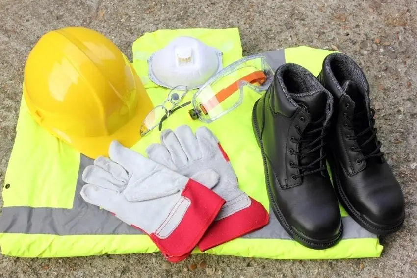 Choosing the Best PPE for Skin Protection