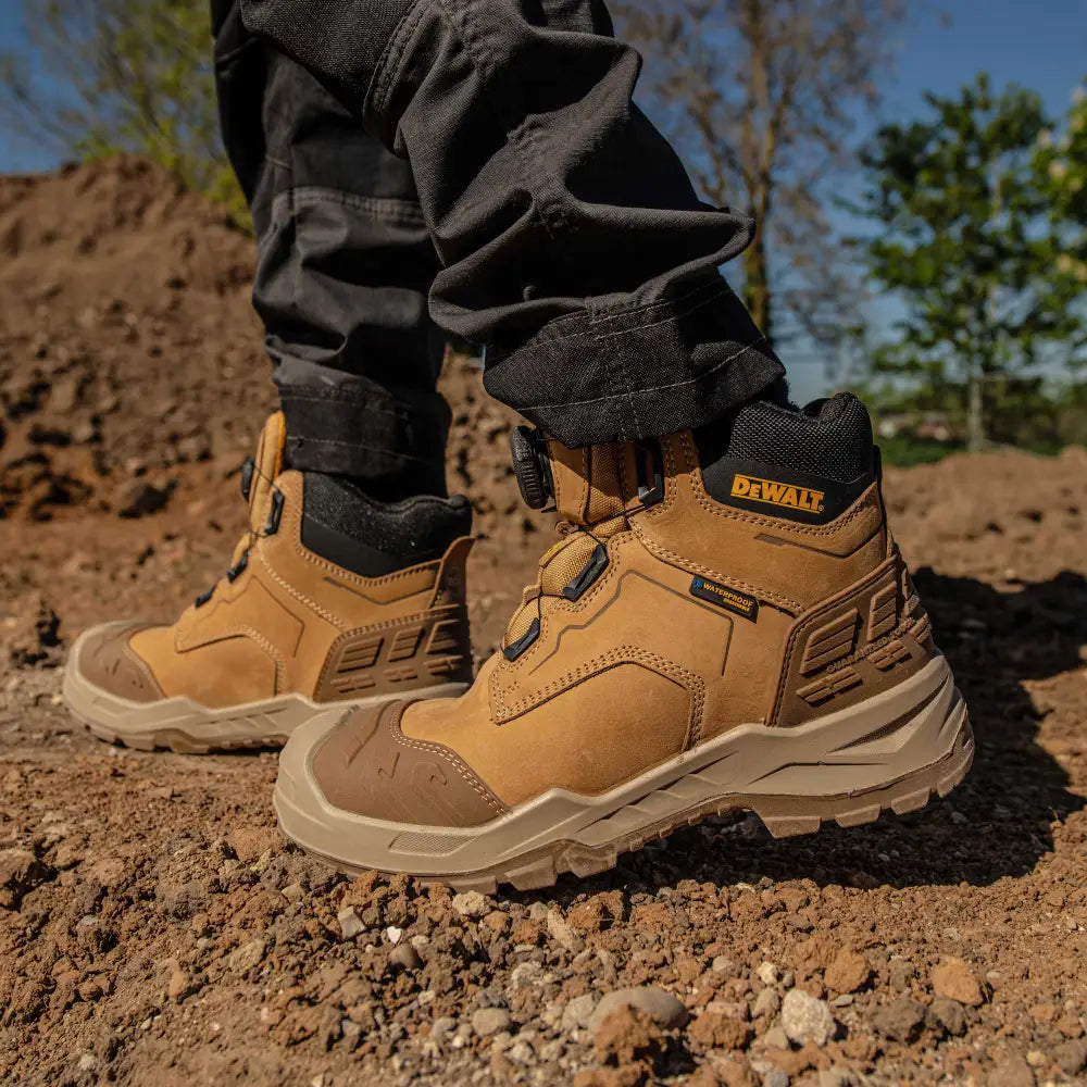 Dewalt foundry wheat boa work boot