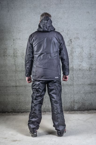 Winter-ready projob 4514 waterproof insulated trousers with padding